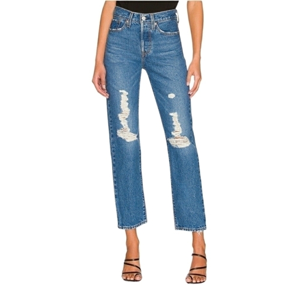 NWT Levi's Wedgie Straight High Rise Distressed Jeans in Oxnard Drive - Picture 1 of 13
